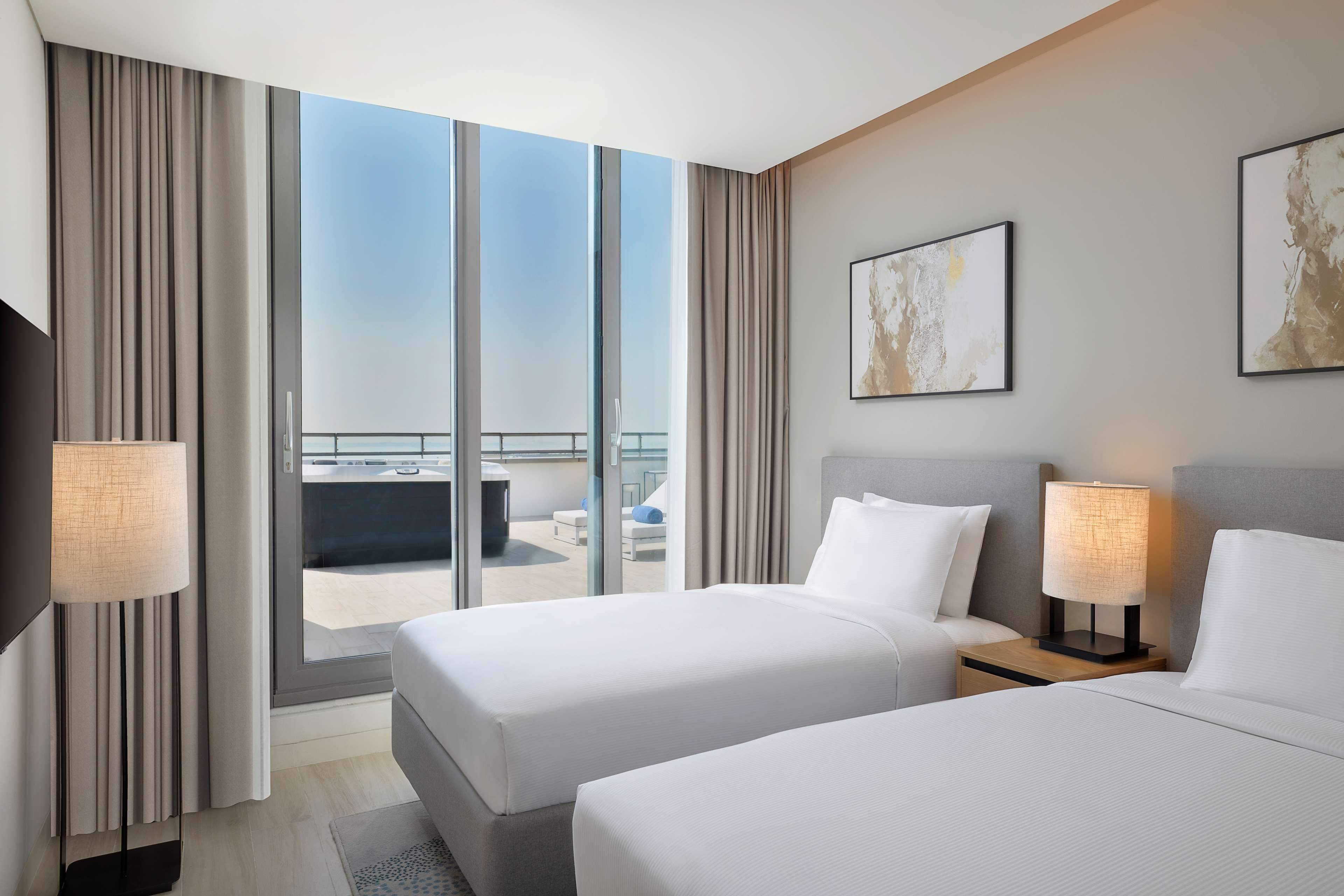 Doubletree By Hilton Abu Dhabi Yas Island Residences Ngoại thất bức ảnh