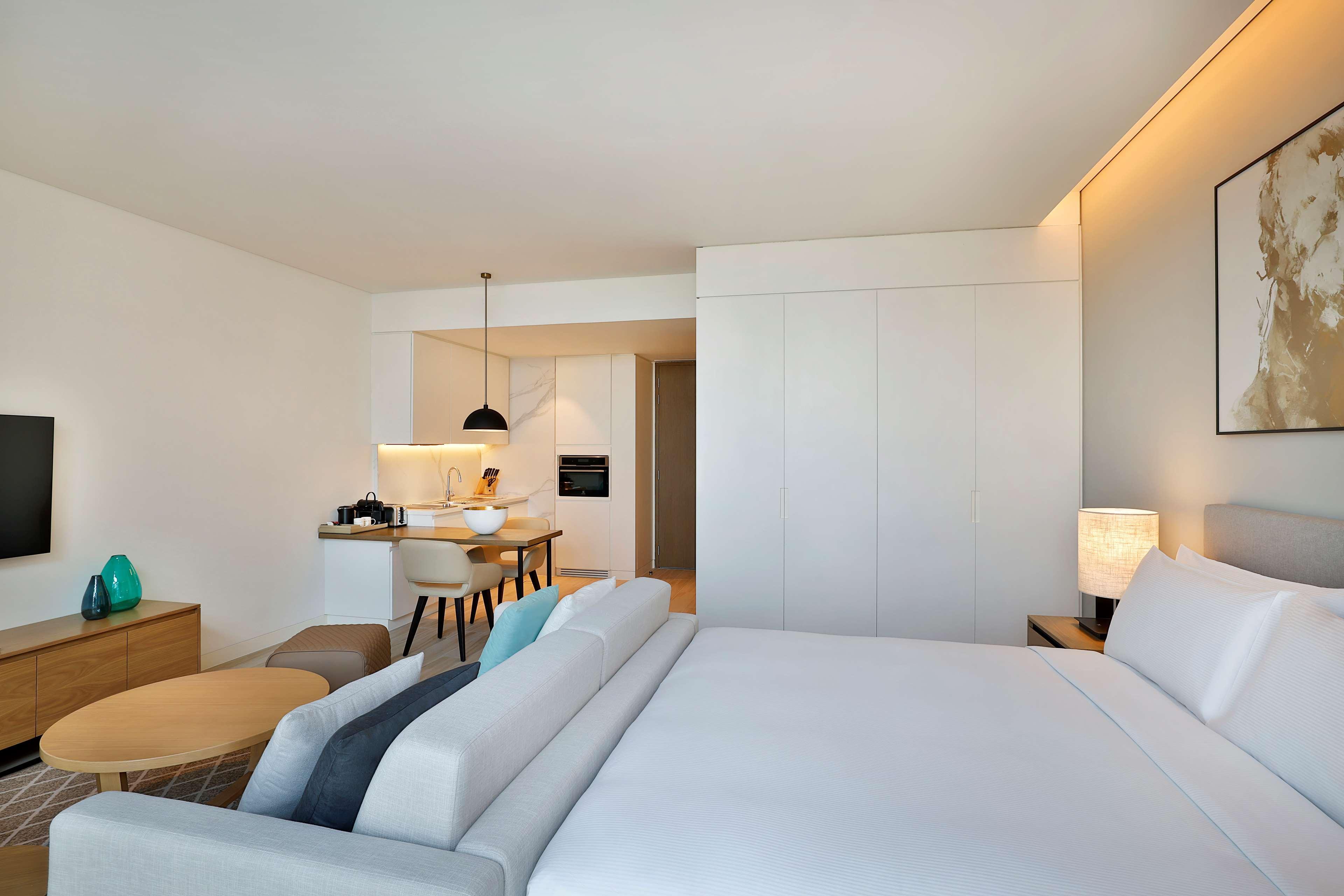 Doubletree By Hilton Abu Dhabi Yas Island Residences Ngoại thất bức ảnh
