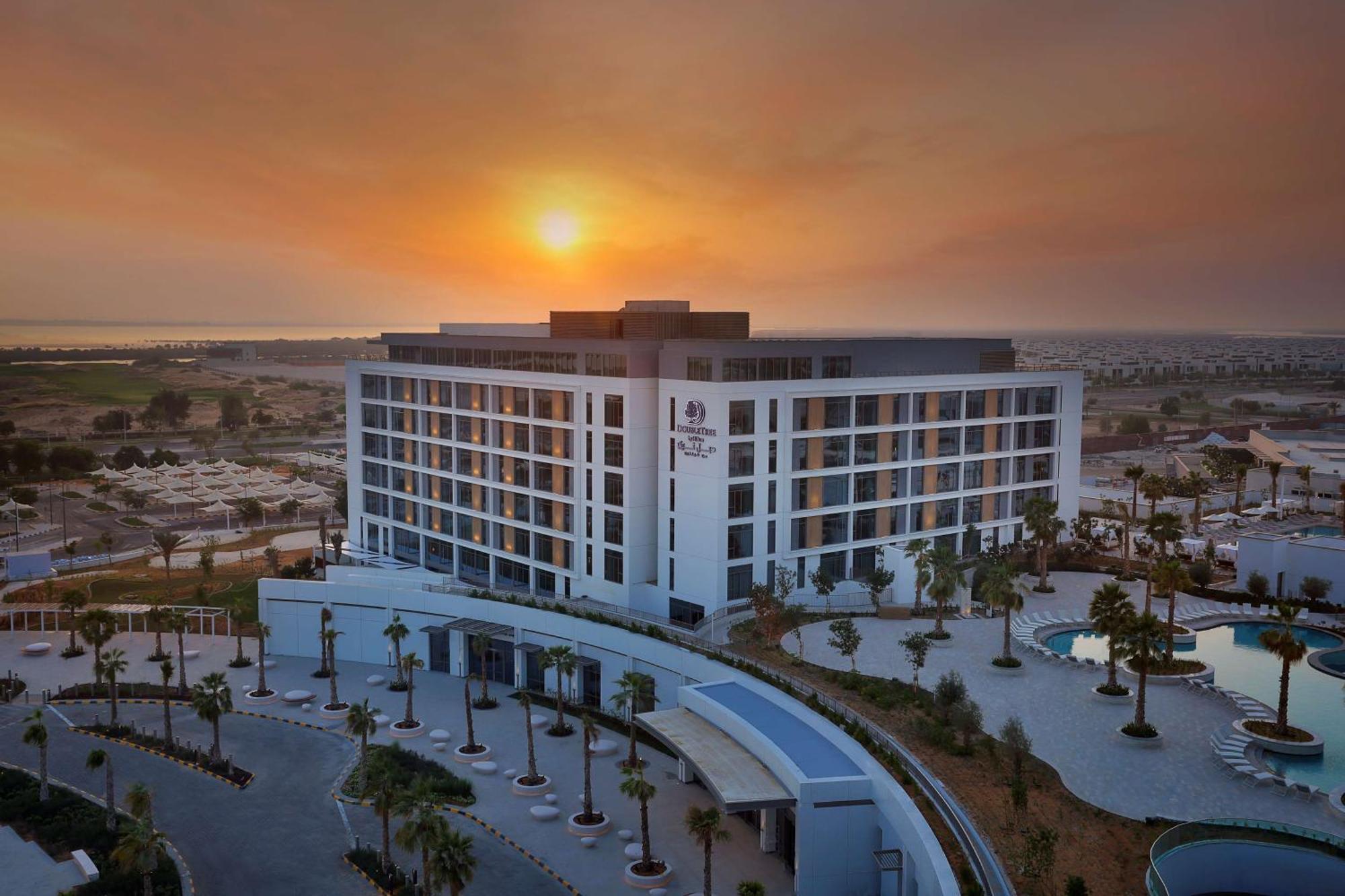 Doubletree By Hilton Abu Dhabi Yas Island Residences Ngoại thất bức ảnh